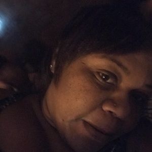 Meet your Posher, Roshanda